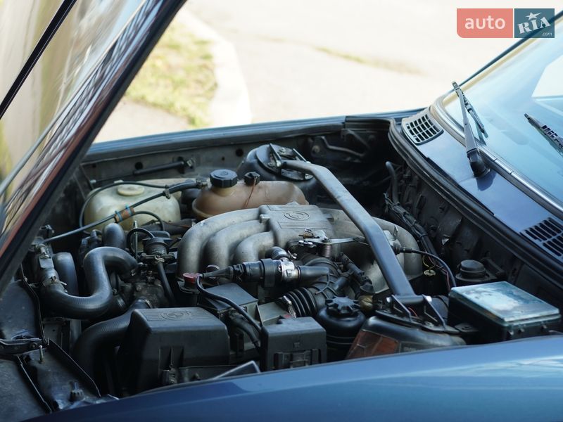 Седан BMW 3 Series 1985 в Киеве