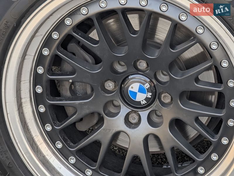 Седан BMW 3 Series 1985 в Киеве