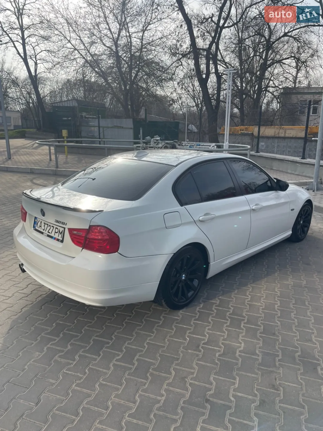 2011 BMW 3er - мініатюра 11