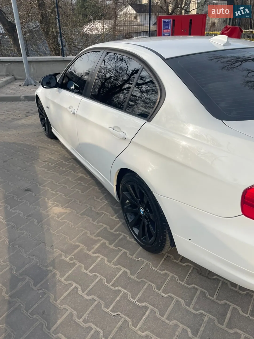2011 BMW 3er - мініатюра 9