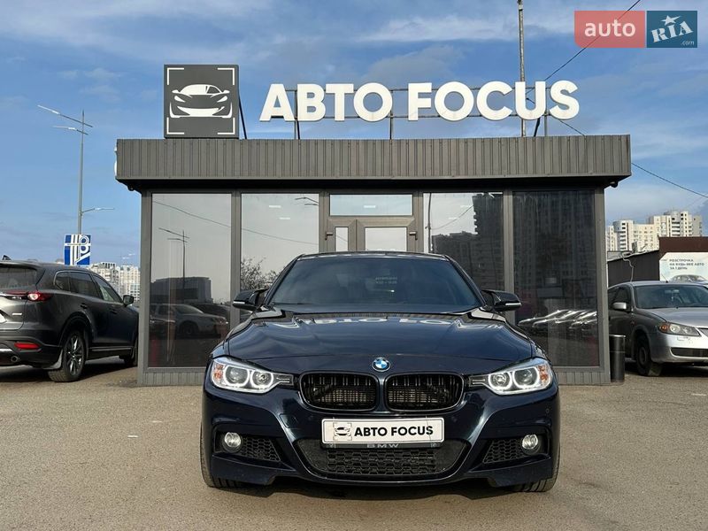 Седан BMW 3 Series 2016 в Киеве