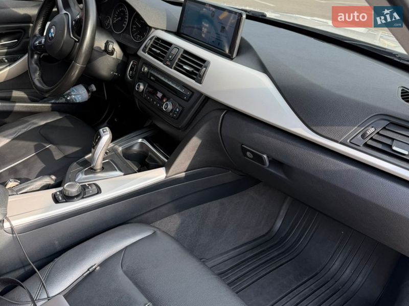 Седан BMW 3 Series 2014 в Киеве