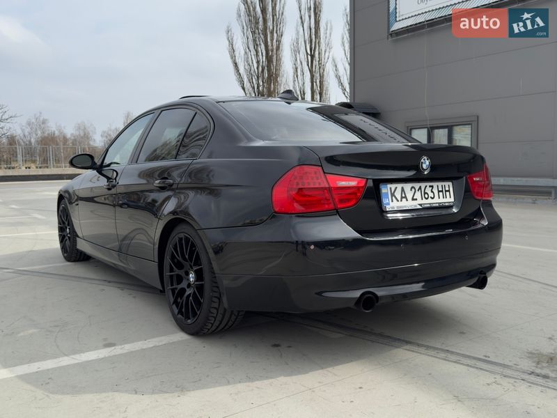 Седан BMW 3 Series 2007 в Киеве