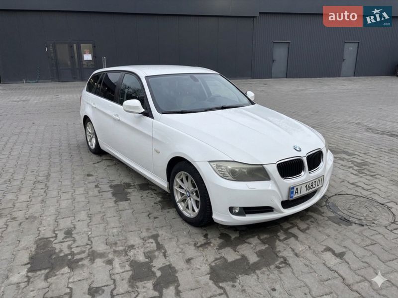 Универсал BMW 3 Series 2011 в Обухове