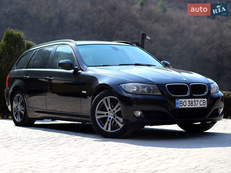 BMW 3 Series 2011