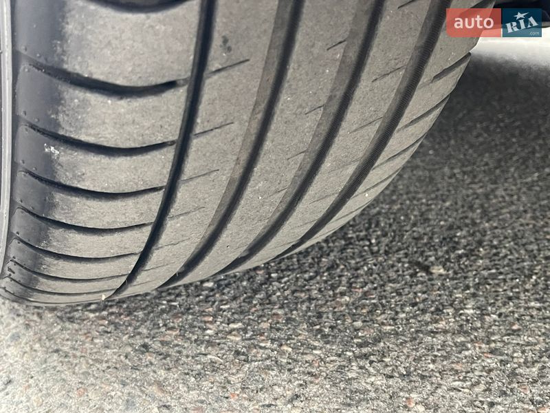 Седан BMW 3 Series 2012 в Киеве