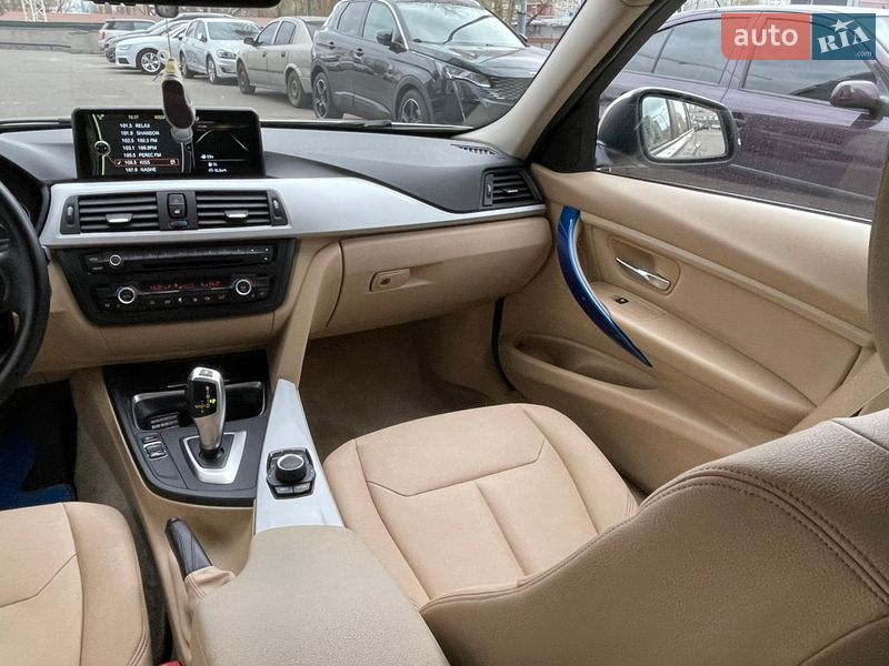 Седан BMW 3 Series 2012 в Киеве