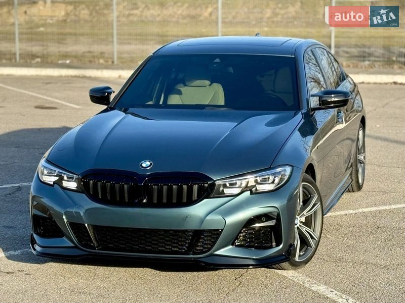 Седан BMW 3 Series 2020 в Львові