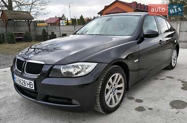 Седан BMW 3 Series 2006 в Гавриловке