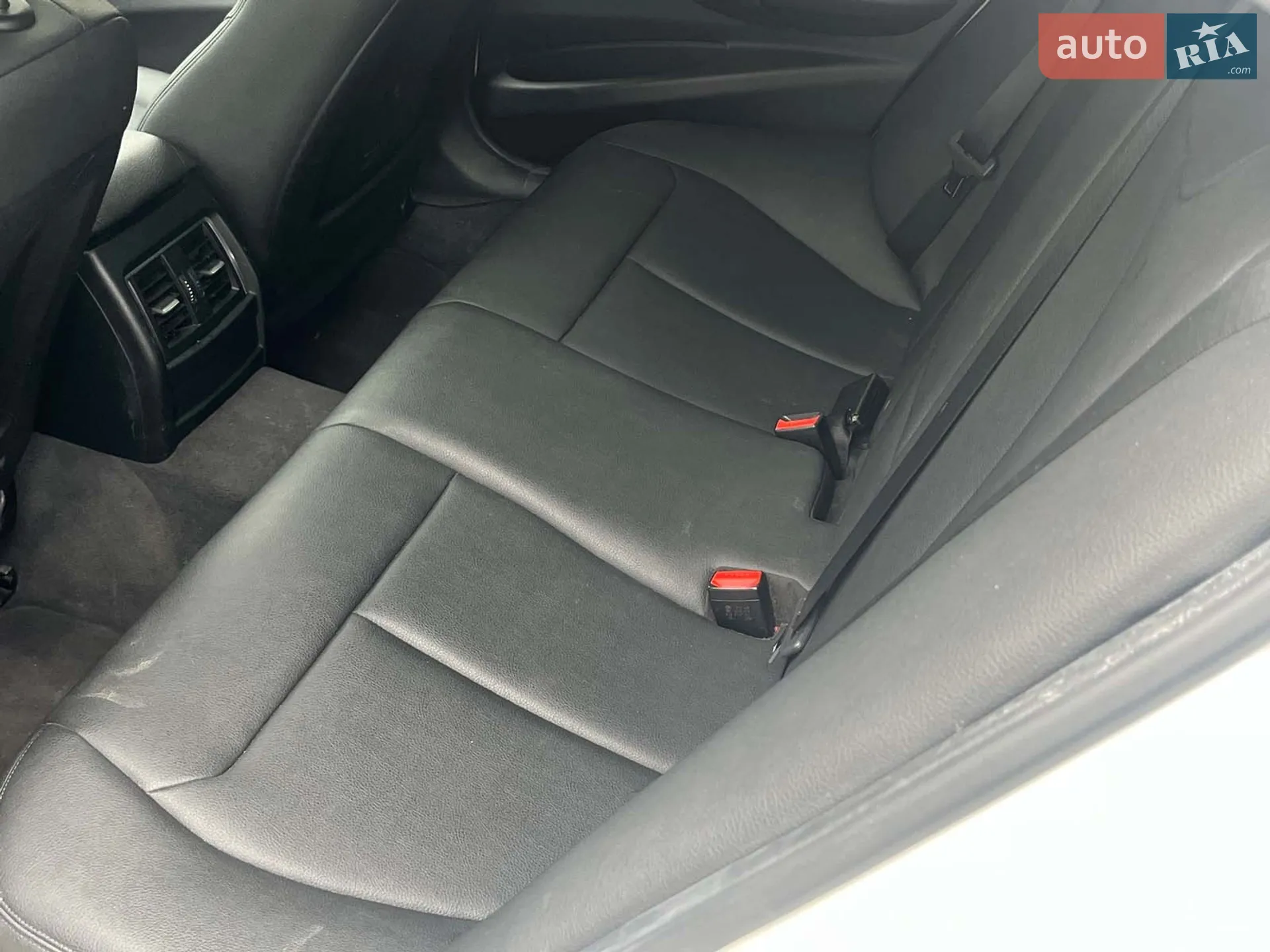 2016 BMW 3er - мініатюра 29