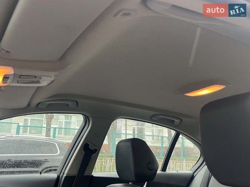 Седан BMW 3 Series 2013 в Киеве фото 28 Седан BMW 3 Series 2013 в Киеве