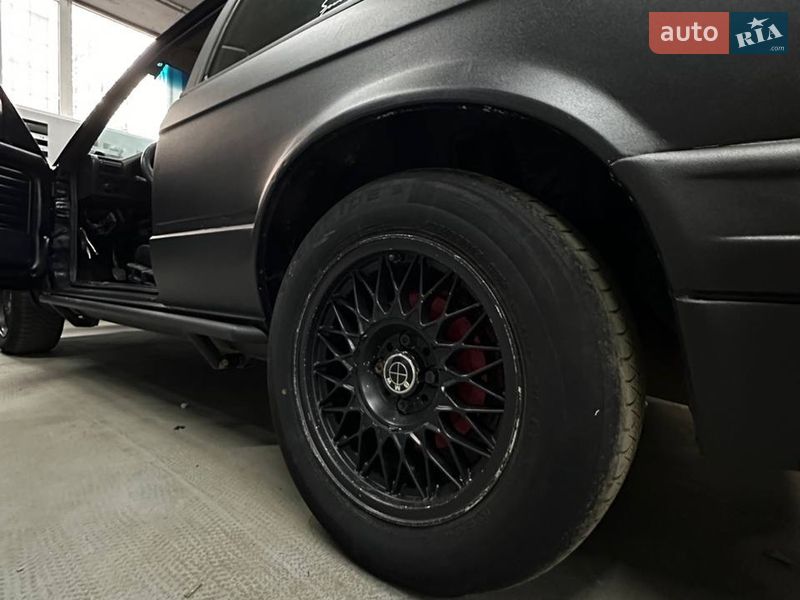 Купе BMW 3 Series 1985 в Николаеве фото 7 Купе BMW 3 Series 1985 в Николаеве