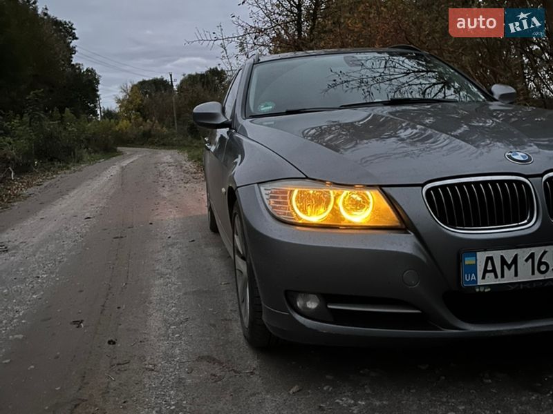 BMW 3 Series 2012