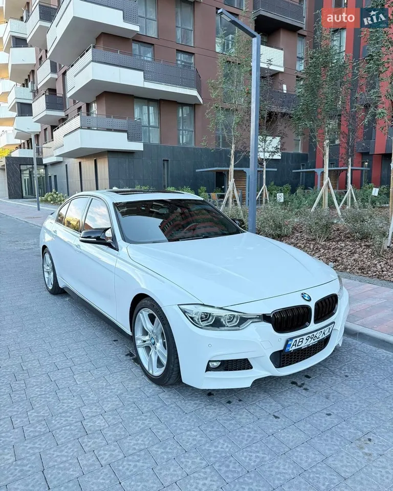 2016 BMW 3er - мініатюра 16