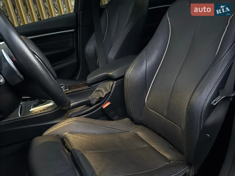 BMW 3 Series 2016 VIN WBA8E3C58GK504787 фото оголошення 12 з 66