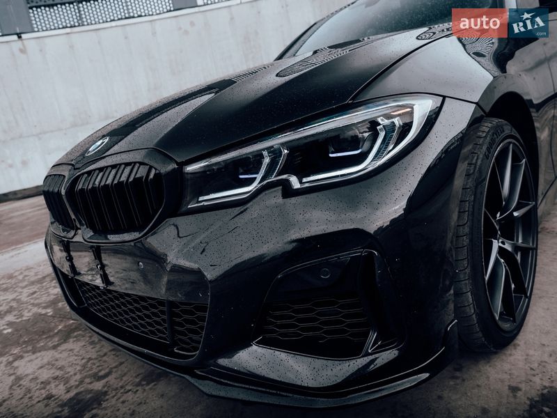 Седан BMW 3 Series 2019 в Киеве