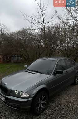 Седан BMW 3 Series 1999 в Черновцах