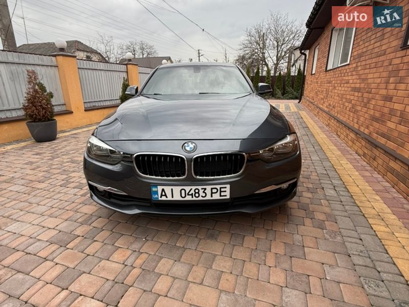 Седан BMW 3 Series 2017 в Фастові
