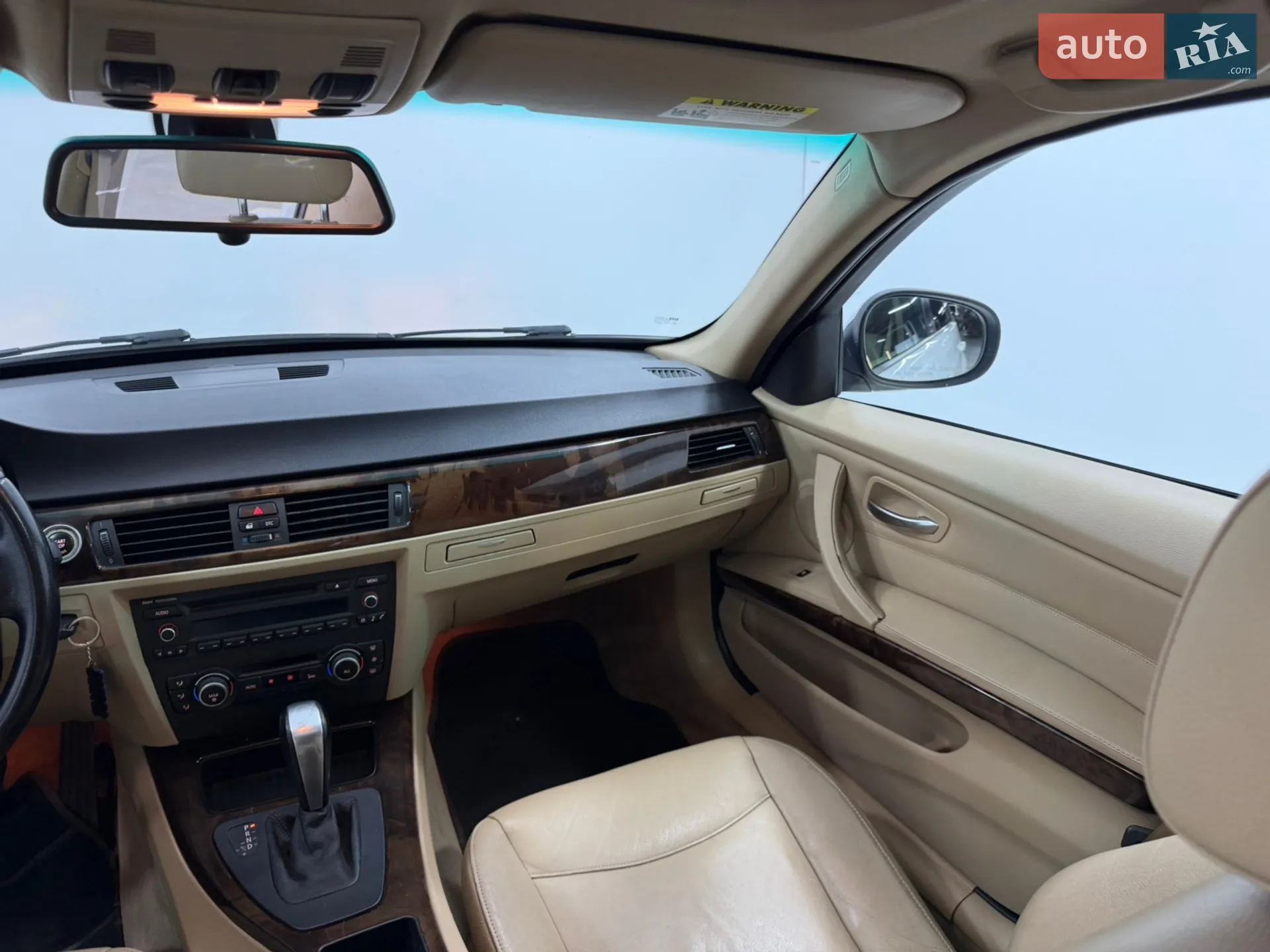 2010 BMW 3er - мініатюра 9