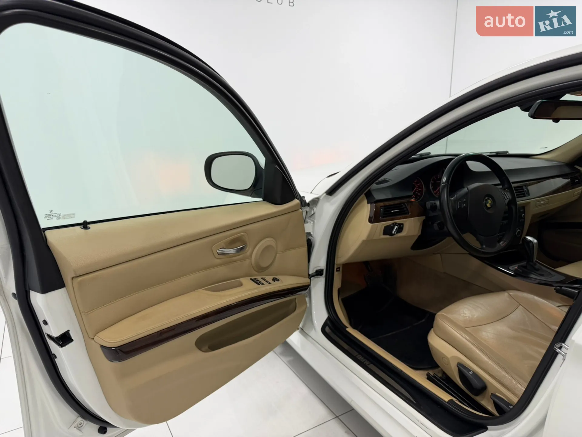 2010 BMW 3er - мініатюра 14