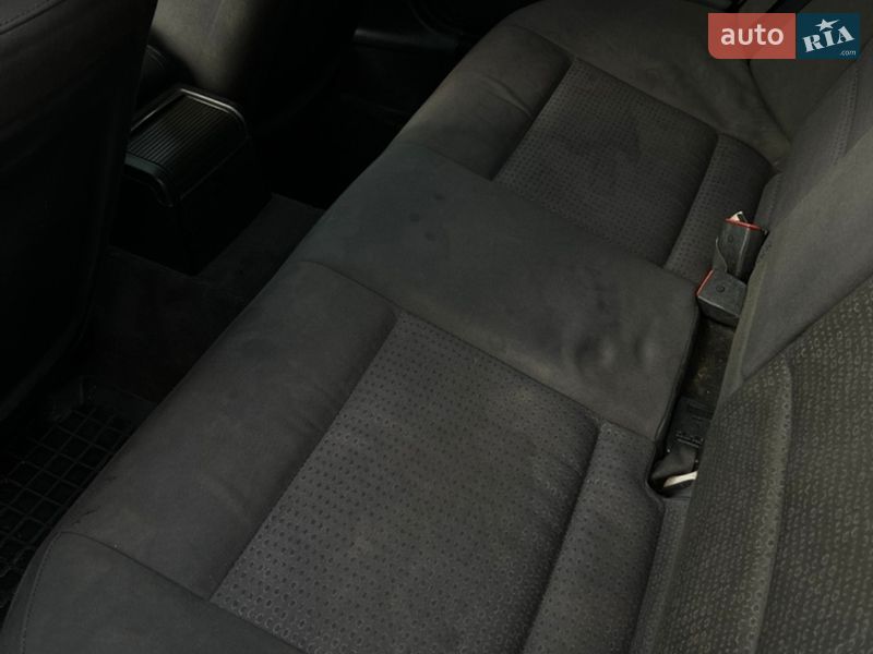 Седан BMW 3 Series 2003 в Хмельницькому