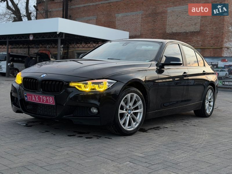 Седан BMW 3 Series 2017 в Лубнах