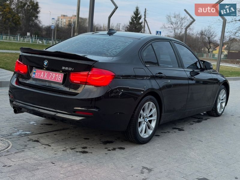 Седан BMW 3 Series 2017 в Лубнах