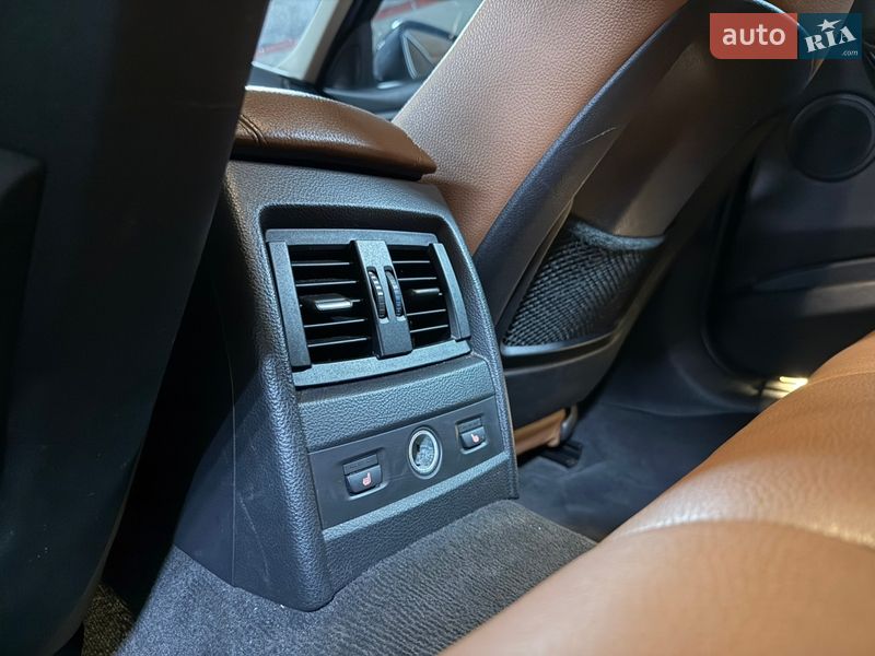 Седан BMW 3 Series 2012 в Тернополі