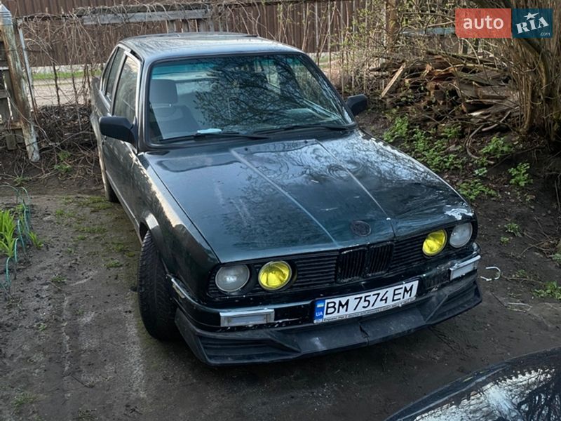 Седан BMW 3 Series 1987 в Ахтырке