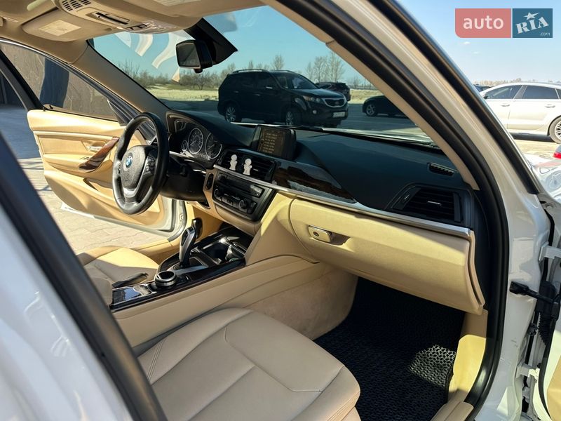 Седан BMW 3 Series 2013 в Черкассах