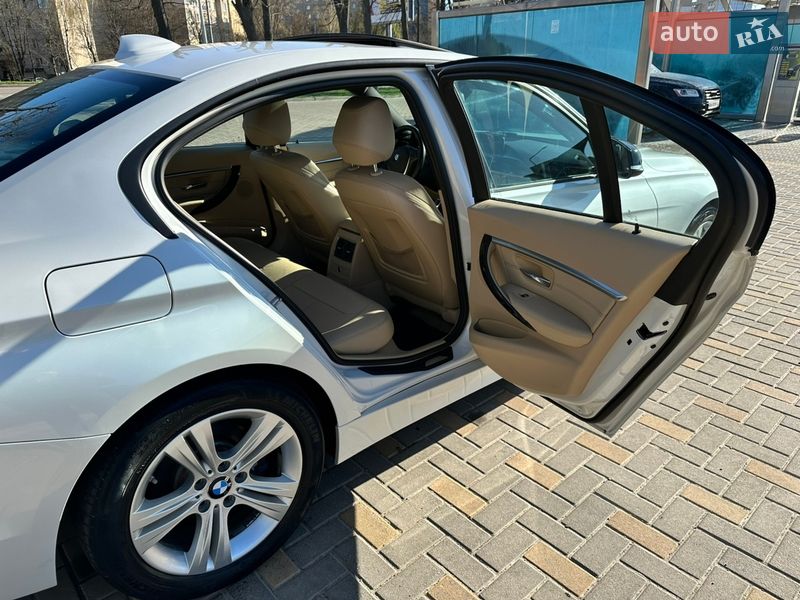 Седан BMW 3 Series 2015 в Виннице фото 12 Седан BMW 3 Series 2015 в Виннице