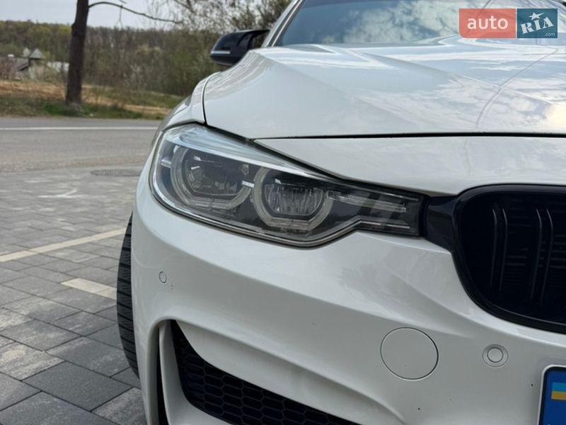 Седан BMW 3 Series 2017 в Ужгороді