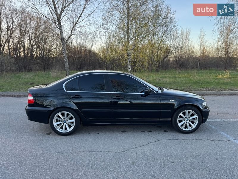 Седан BMW 3 Series 2003 в Запоріжжі