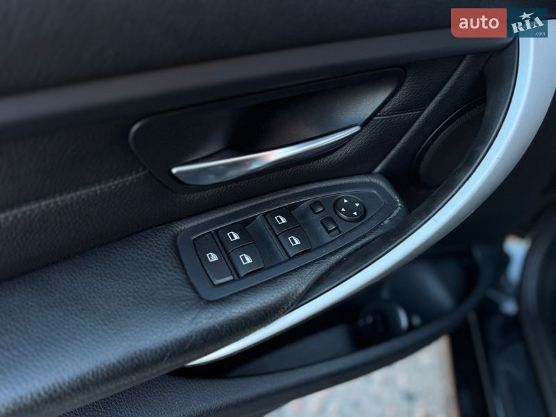 Седан BMW 3 Series 2013 в Киеве