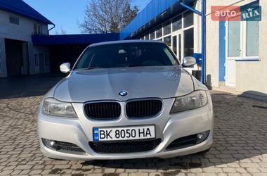 Седан BMW 3 Series 2012 в Кременці