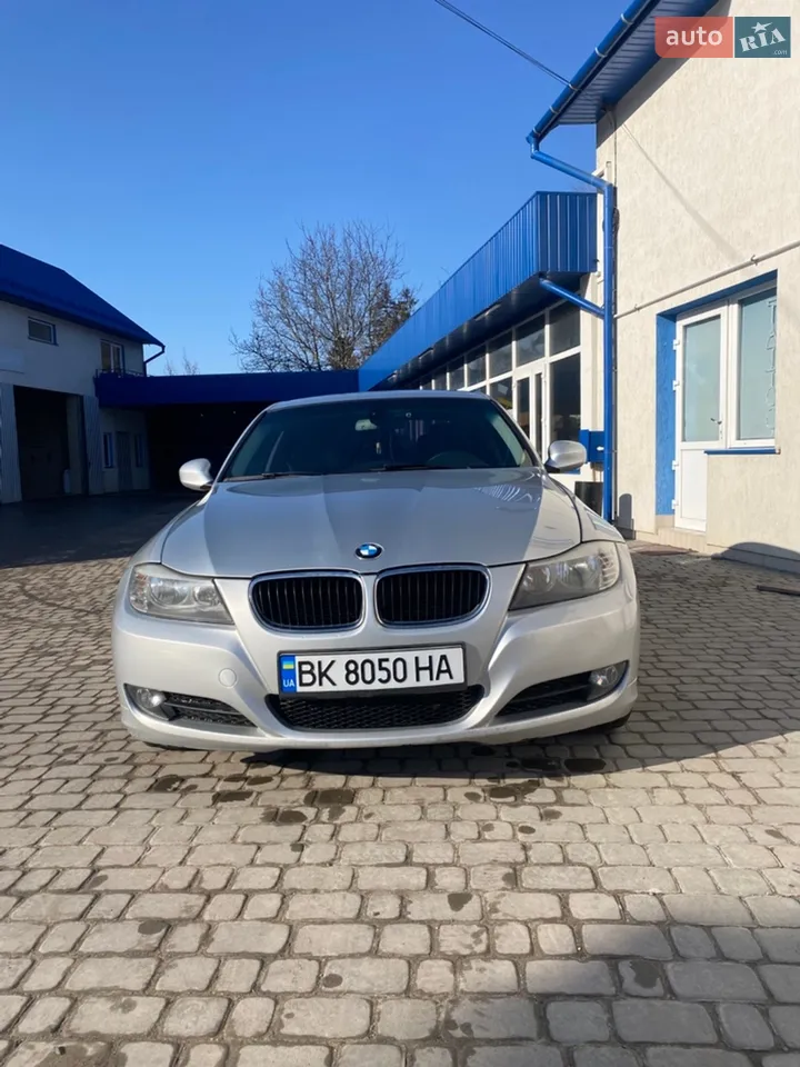 2012 BMW 3er - мініатюра 18