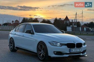 Седан BMW 3 Series 2013 в Дніпрі