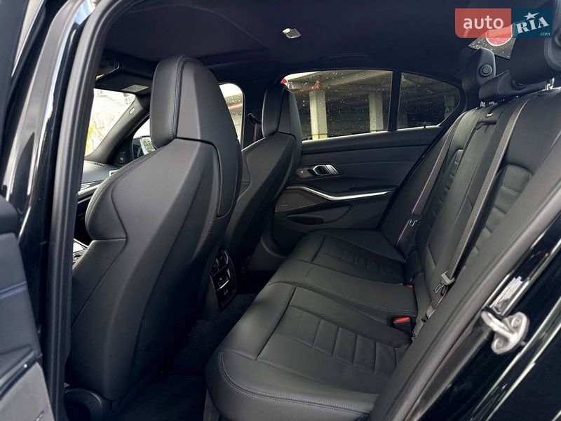 Седан BMW 3 Series 2025 в Киеве