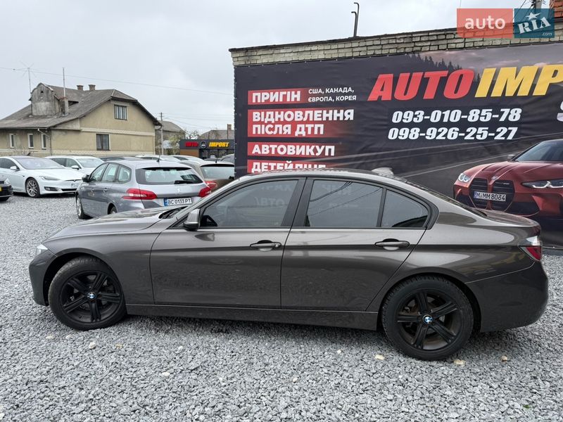 Седан BMW 3 Series 2013 в Стрию