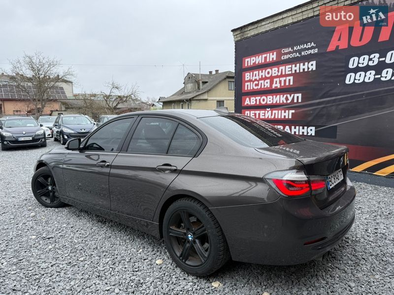 Седан BMW 3 Series 2013 в Стрию