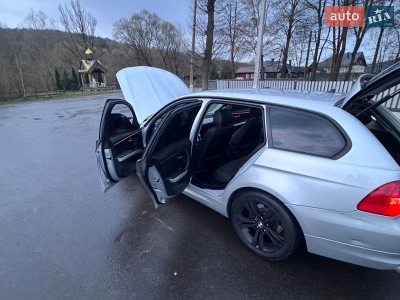 Универсал BMW 3 Series 2010 в Дрогобыче
