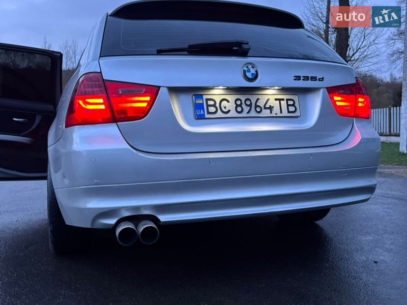 Универсал BMW 3 Series 2010 в Дрогобыче