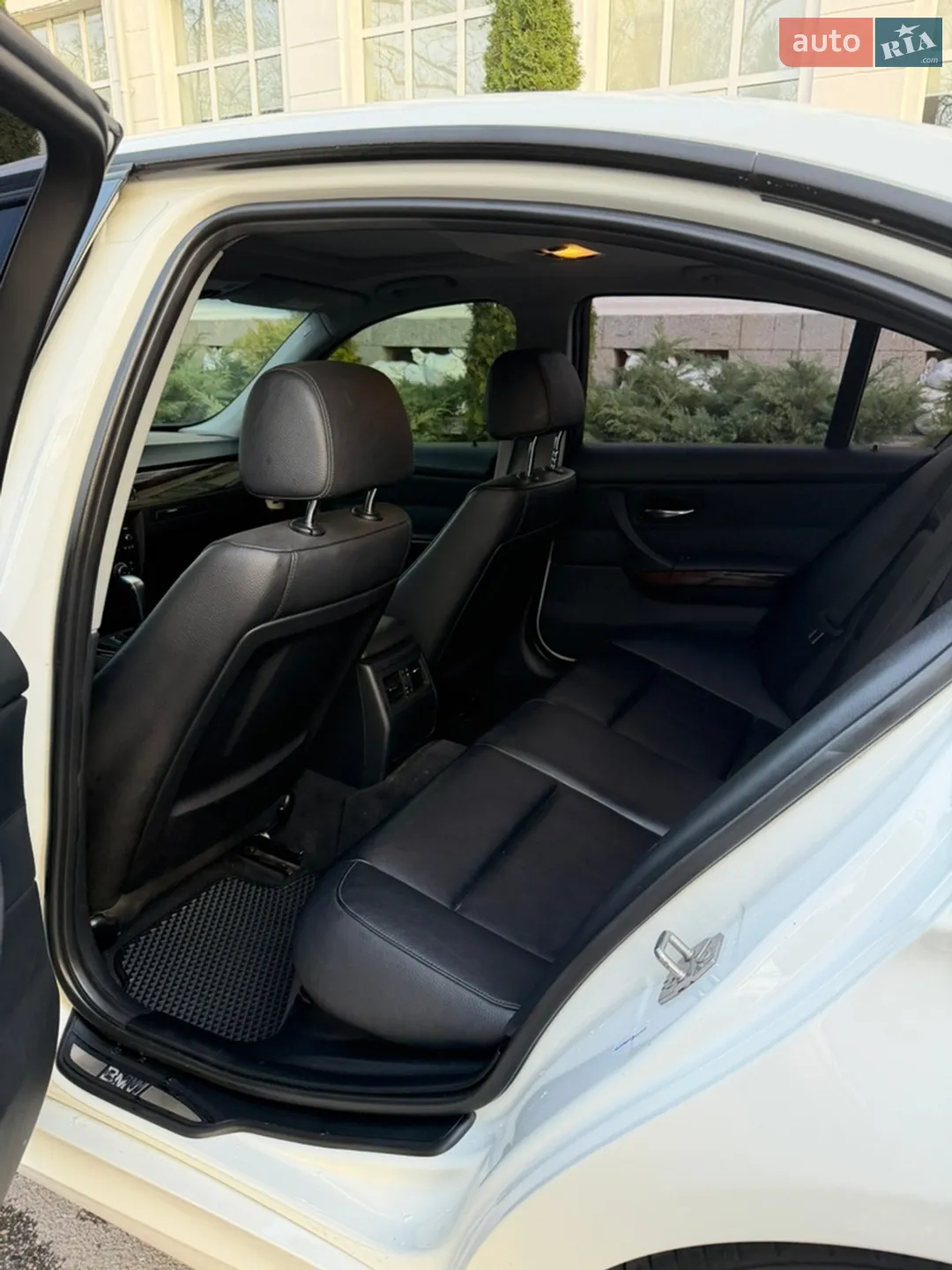 2010 BMW 3er - мініатюра 15