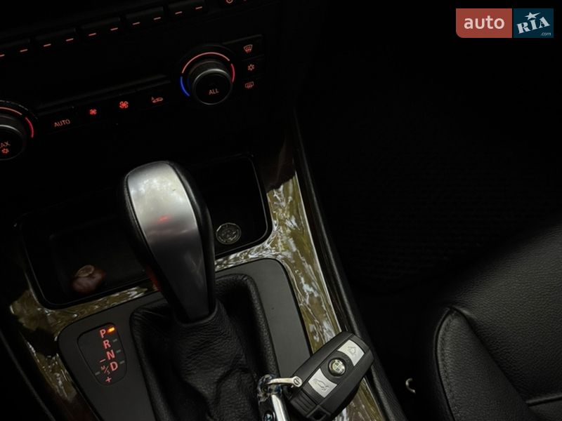 Седан BMW 3 Series 2010 в Белой Церкви