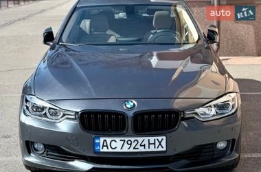 Седан BMW 3 Series 2015 в Киеве