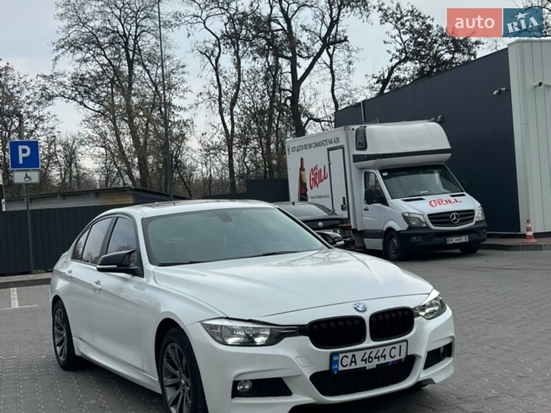 BMW 3 Series 2016
