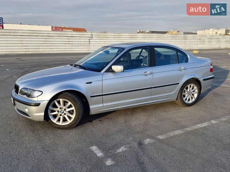 BMW 3 Series 2004