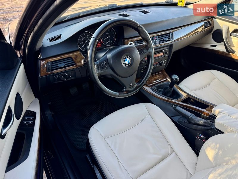 Седан BMW 3 Series 2005 в Києві