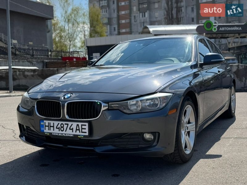 Седан BMW 3 Series 2013 в Николаеве