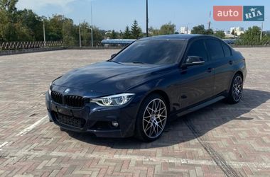 Седан BMW 3 Series 2016 в Харькове